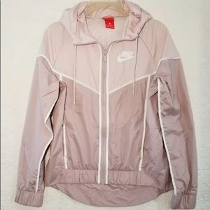 Nike windbreaker